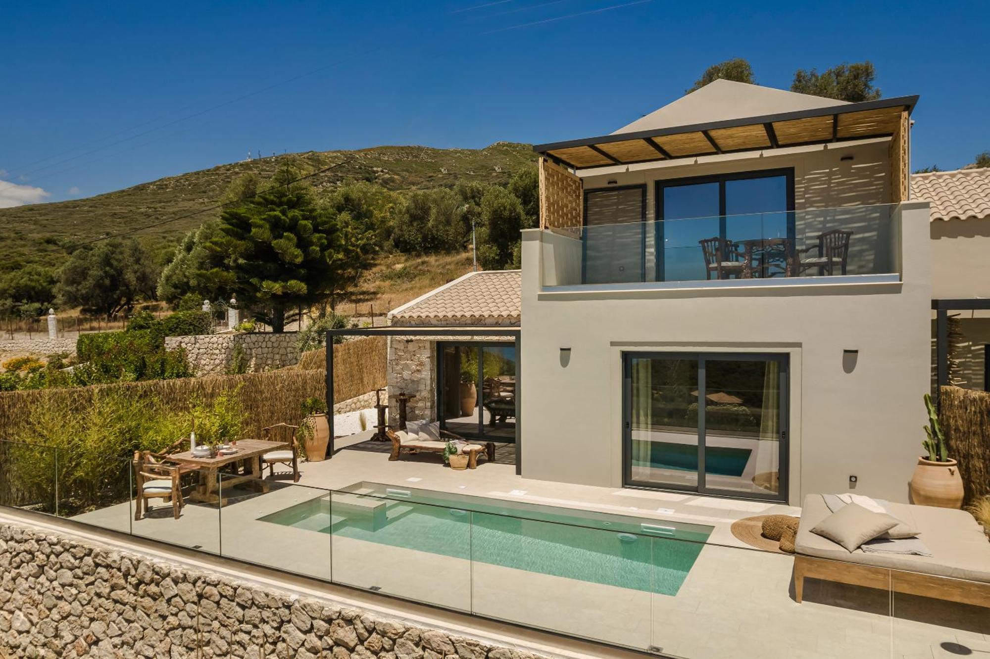Hilaritas Luxury Suites Sea View, Private Pool & Jacuzzi Paradise Ratzaklíon Dış mekan fotoğraf