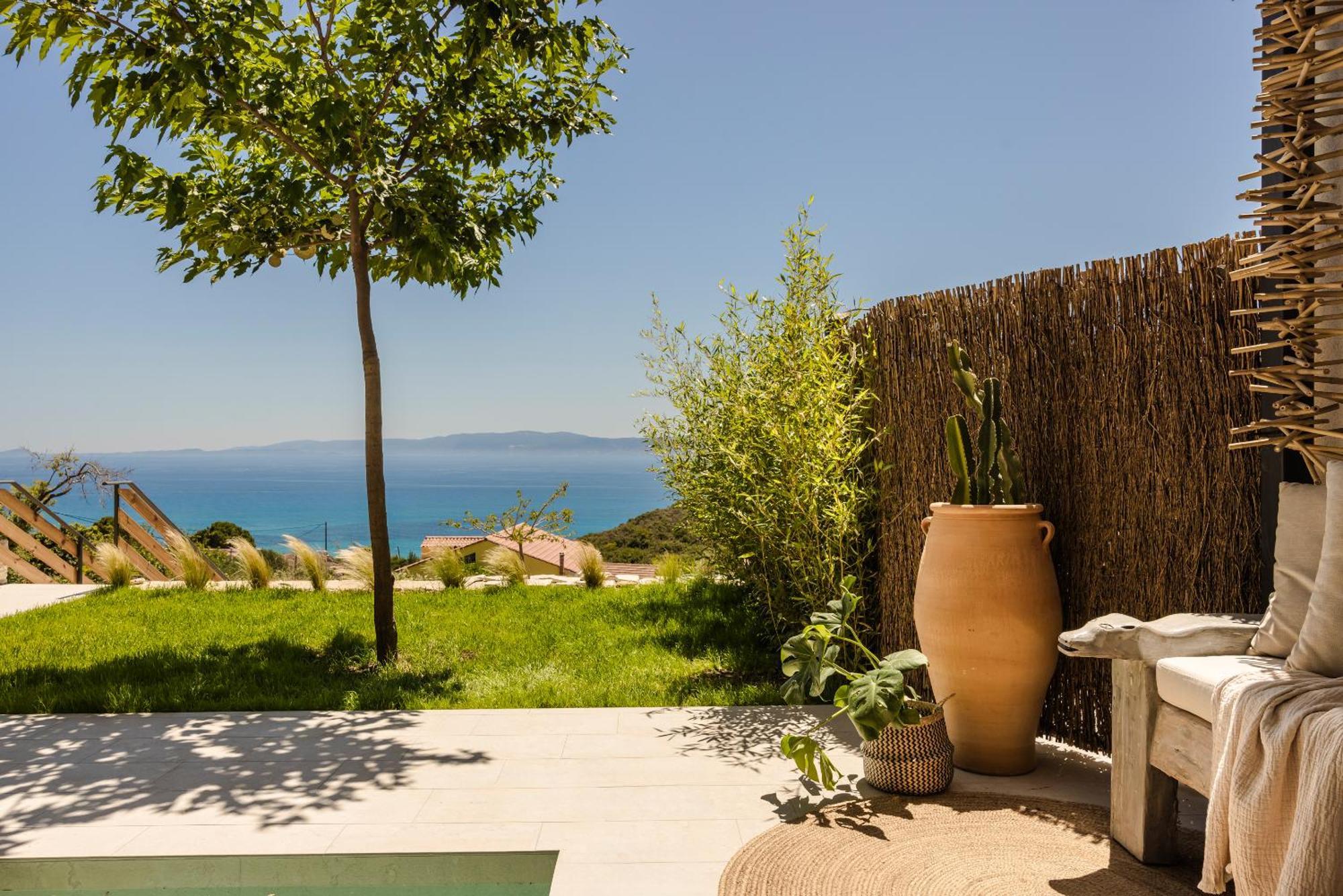 Hilaritas Luxury Suites Sea View, Private Pool & Jacuzzi Paradise Ratzaklíon Dış mekan fotoğraf