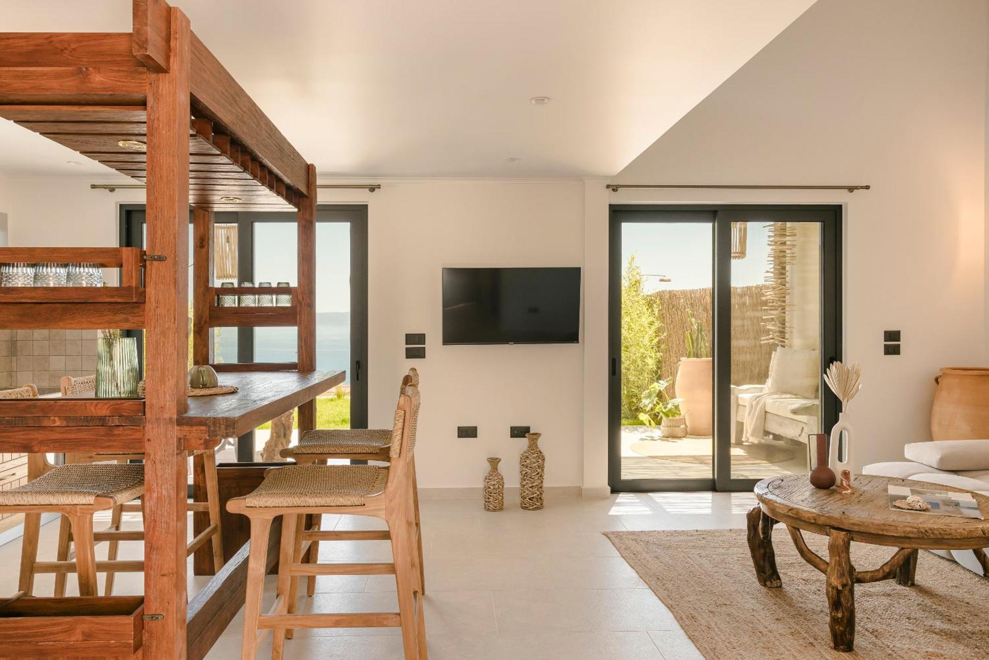 Hilaritas Luxury Suites Sea View, Private Pool & Jacuzzi Paradise Ratzaklíon Dış mekan fotoğraf