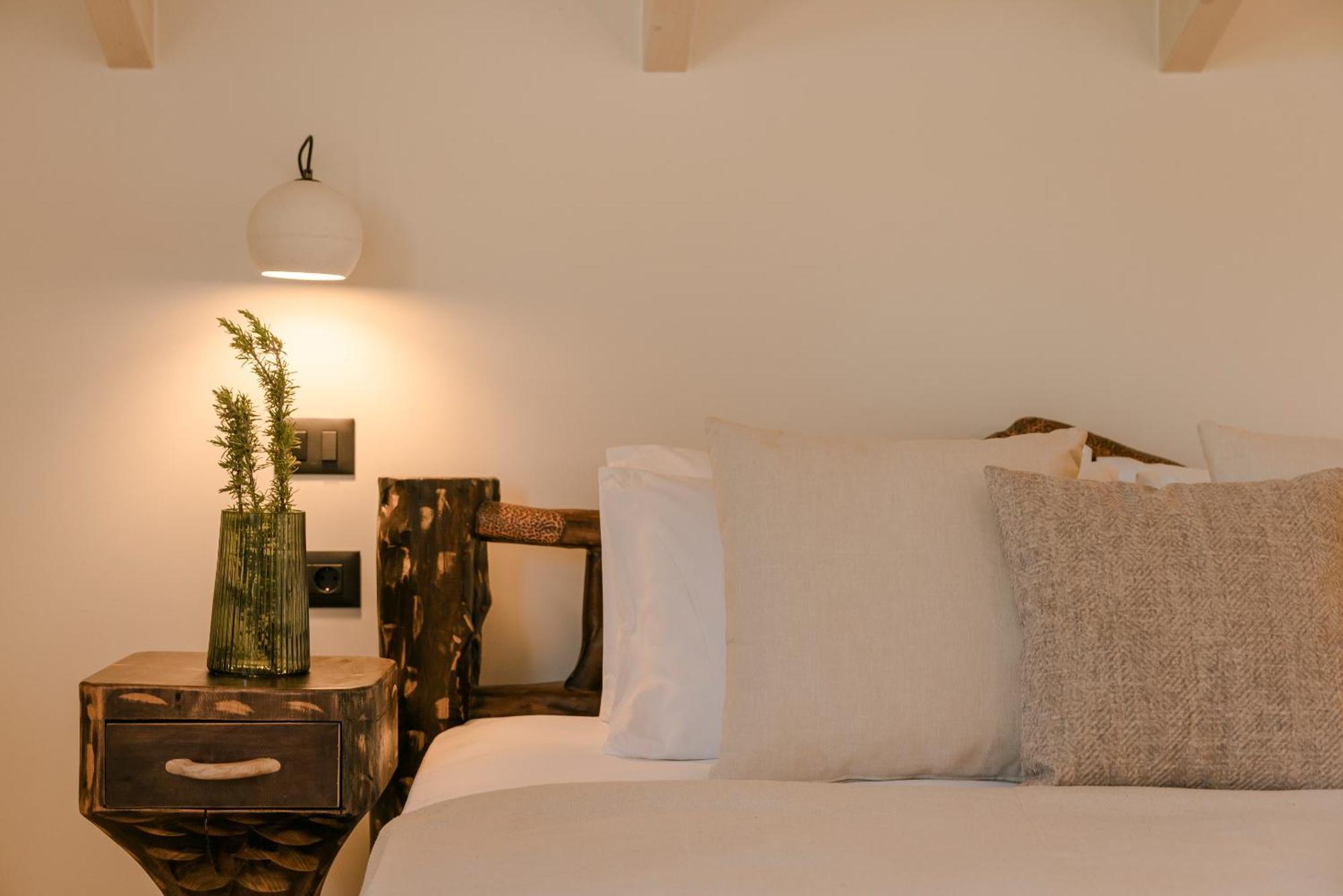Hilaritas Luxury Suites Sea View, Private Pool & Jacuzzi Paradise Ratzaklíon Dış mekan fotoğraf